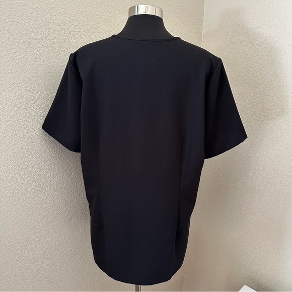 FIGS Catarina One-Pocket Scrub Top TM Black PO1273 - Picture 8 of 13